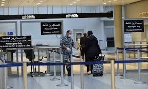 هل منع لبنان إدخال أكثر من 2000 دولار عبر مطاره؟