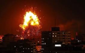 بالفيديو إضاءات _ الثورة الفلسطينية تقصف 