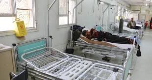 أسبوعين ويتوقف عن العمل بشكل كامل....القطاع الصحي في اليمن يدخل المرحلة الحرجة