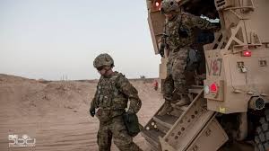 بعد يوم من استهدافها...قوات التحالف تخلي قاعدة بسماية في العراق