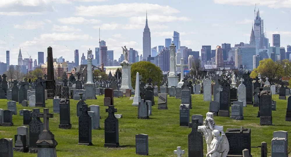 أمريكا تحطم الأرقام القياسية للإصابات بكورونا