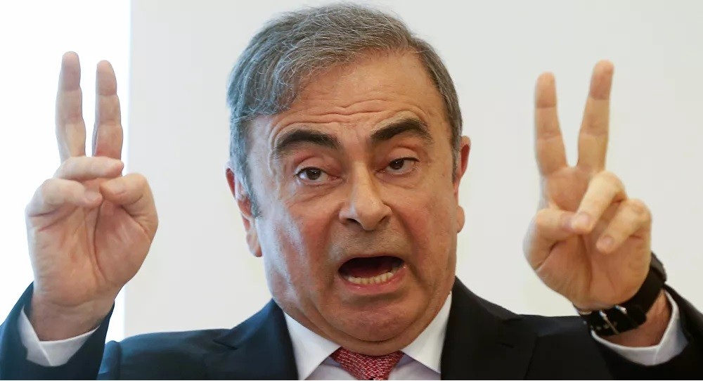 تفاصيل جديدة.. كم دفع كارلوس غصن لمن هربوه من طوكيو إلى بيروت