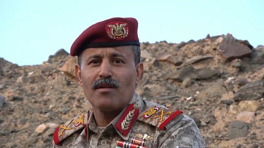 وزير الدفاع اليمني: اذا استمر العدوان بجرائمه فالعواقب ستكون وخيمة وقد اعذر من أنذر