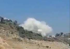 بالفيديو : انفجار كبير بالقرب من بيروت