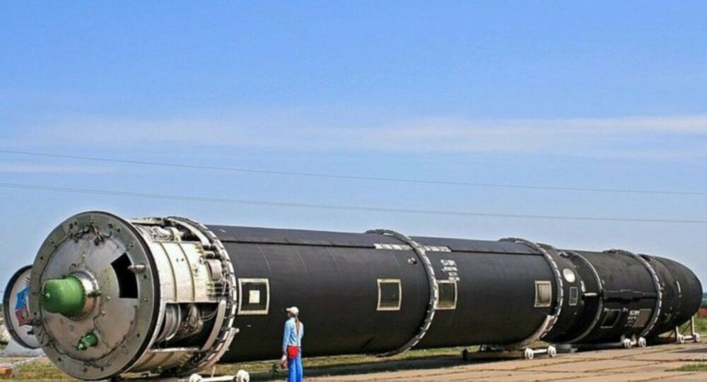 بالفيديو لحظة اعتقال جهاز الأمن الفيدرالي الروسي، أحد العسكريين من قوات الصواريخ الاستراتيجية والسبب ..