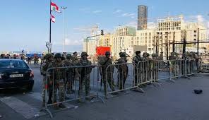 الجيش اللبناني يحذر من خطورة مايحصل في لبنان