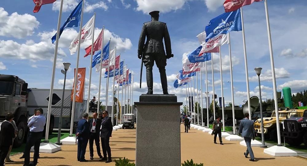 الدفاع الروسية تكشف عما سيتضمنه معرض 