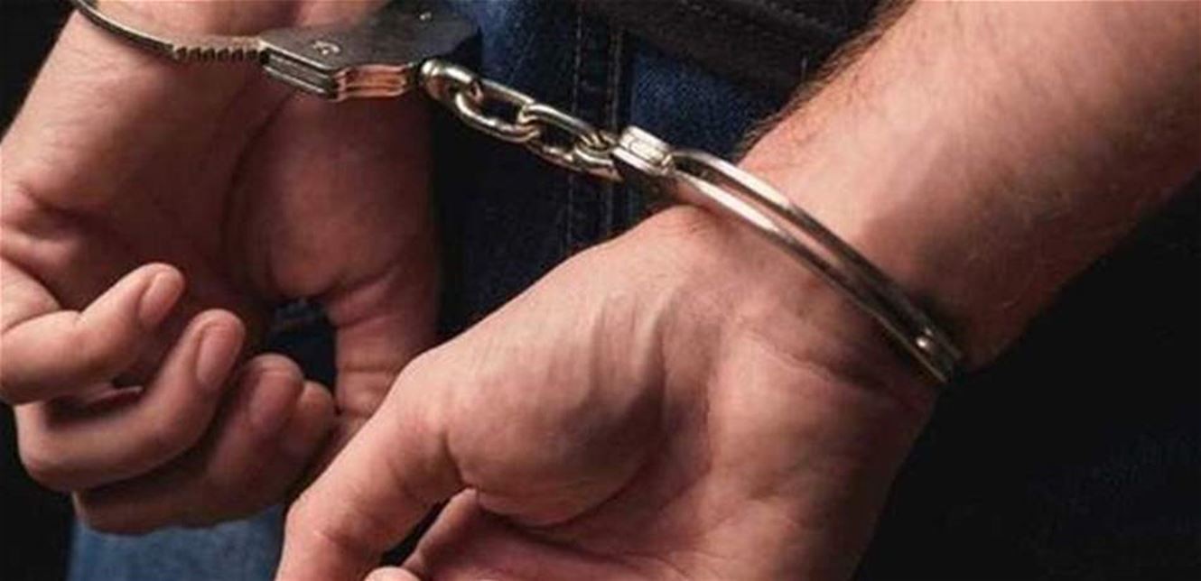 شاهد بالصورة : توقيف نجم سوري كبير ...ماذا حصل