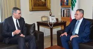 حليم خاتون: هذا ما يدور  في الكواليس بلبنان..  كتب الضرب في الميت حرام، فكيف بإثنين...