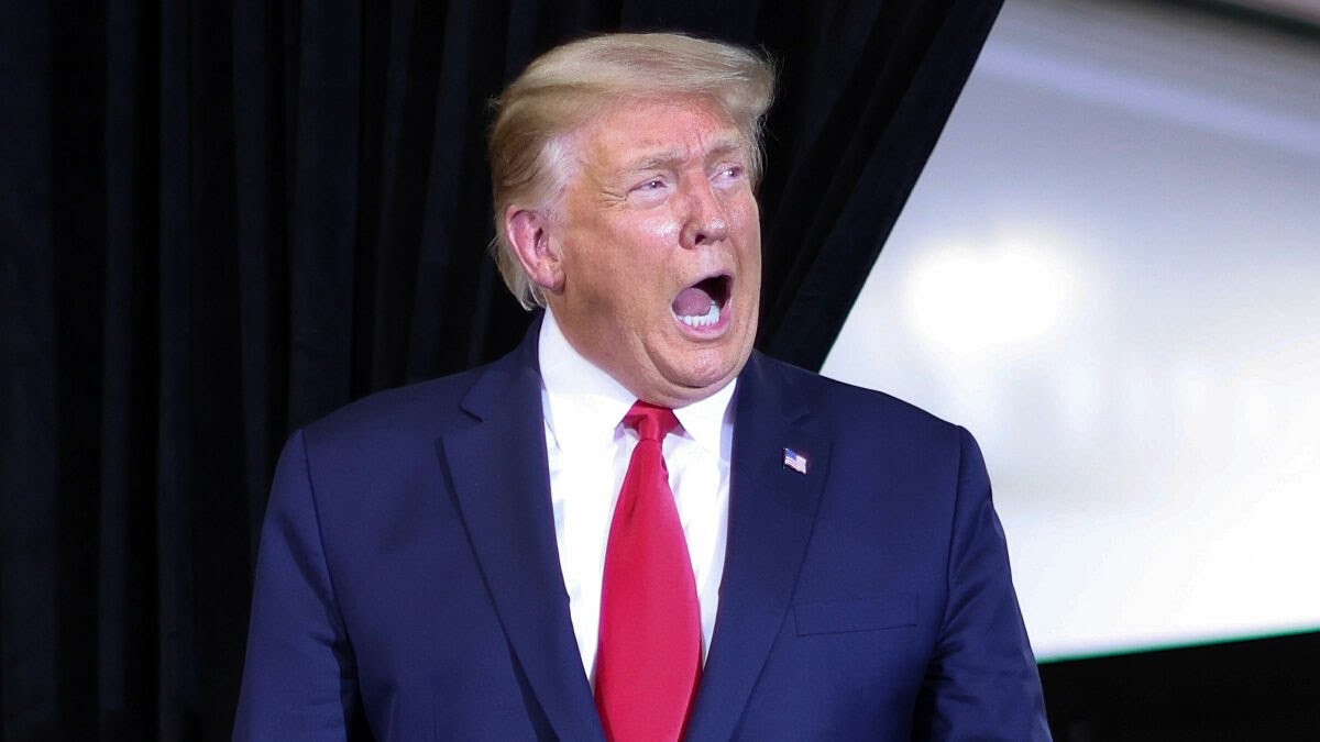 ترامب :سنرد بهجوم أقوى بألف مرة إذا هاجمتنا إيران