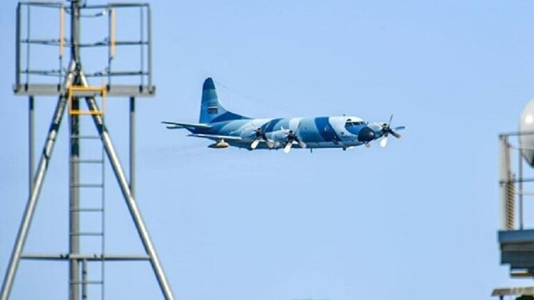 مسيّرة أمريكية تقترب من منطقة مناورات ايرانية...والجيش يبعدها