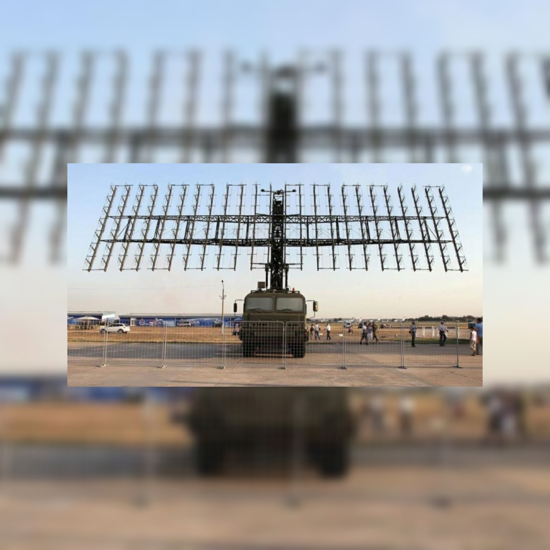 الجيش الإيراني يكشف عن رادار سروش المطور للدفاع الجوي