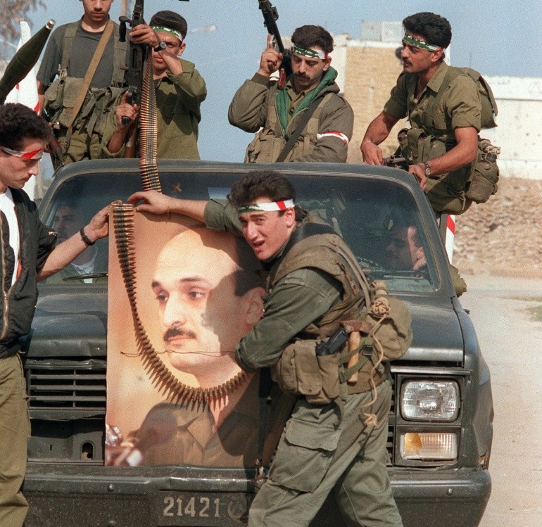 خفايا مذبحة صبرا وشاتيلا...كاتب صهيوني : هذه علاقة الموساد مع جعجع وبشير الجميِّل