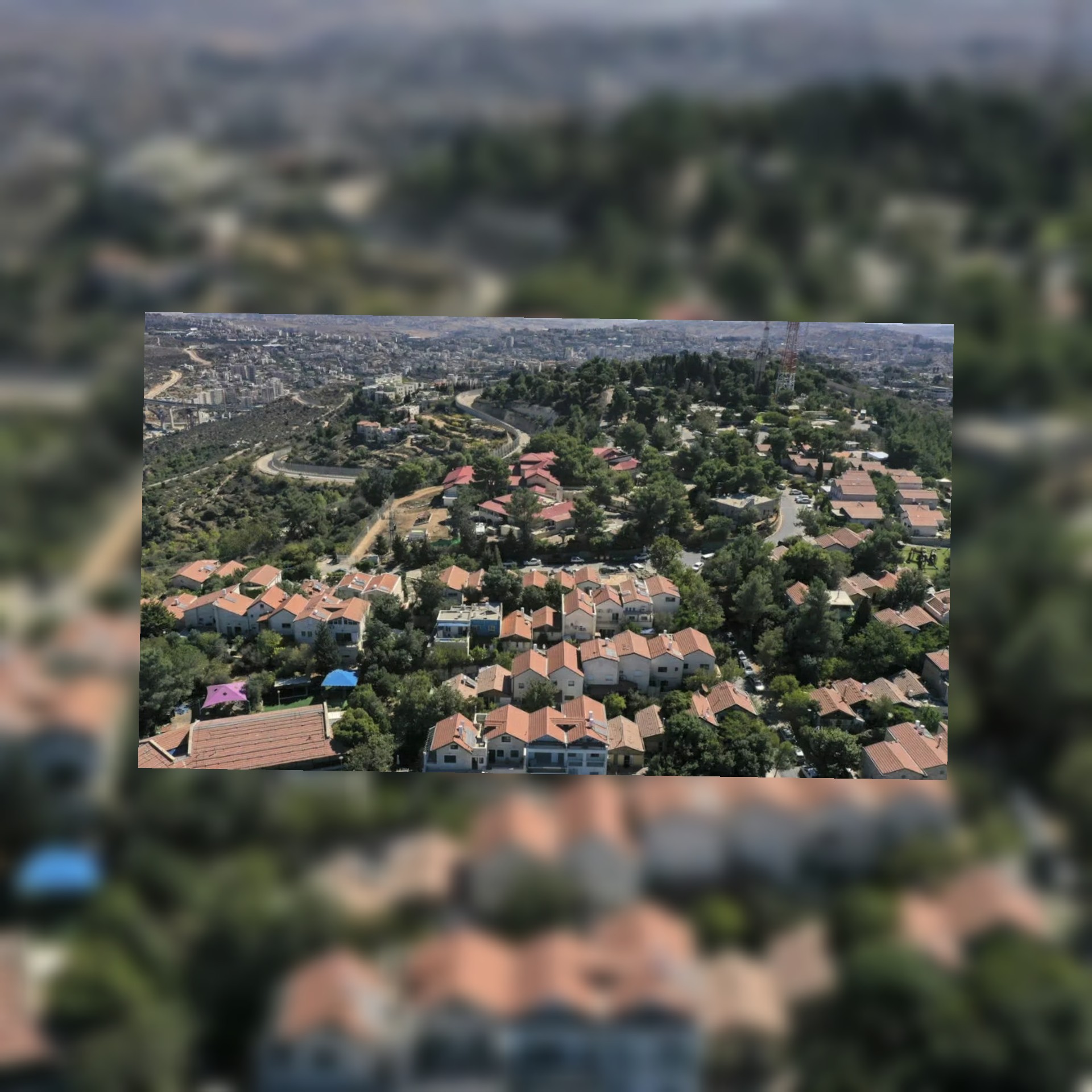 بعد تبرير الإمارات التطبيع الاسرائيلي لمنع الاستيطان وزارة حرب العدو توافق على بناء 3017 وحدة استيطانية