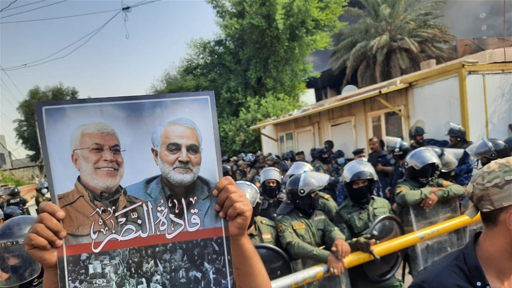 بالفيديو-مؤيدون للحشد يهاجمون مقر الحزب الديموقراطي الكردستاني في بغداد