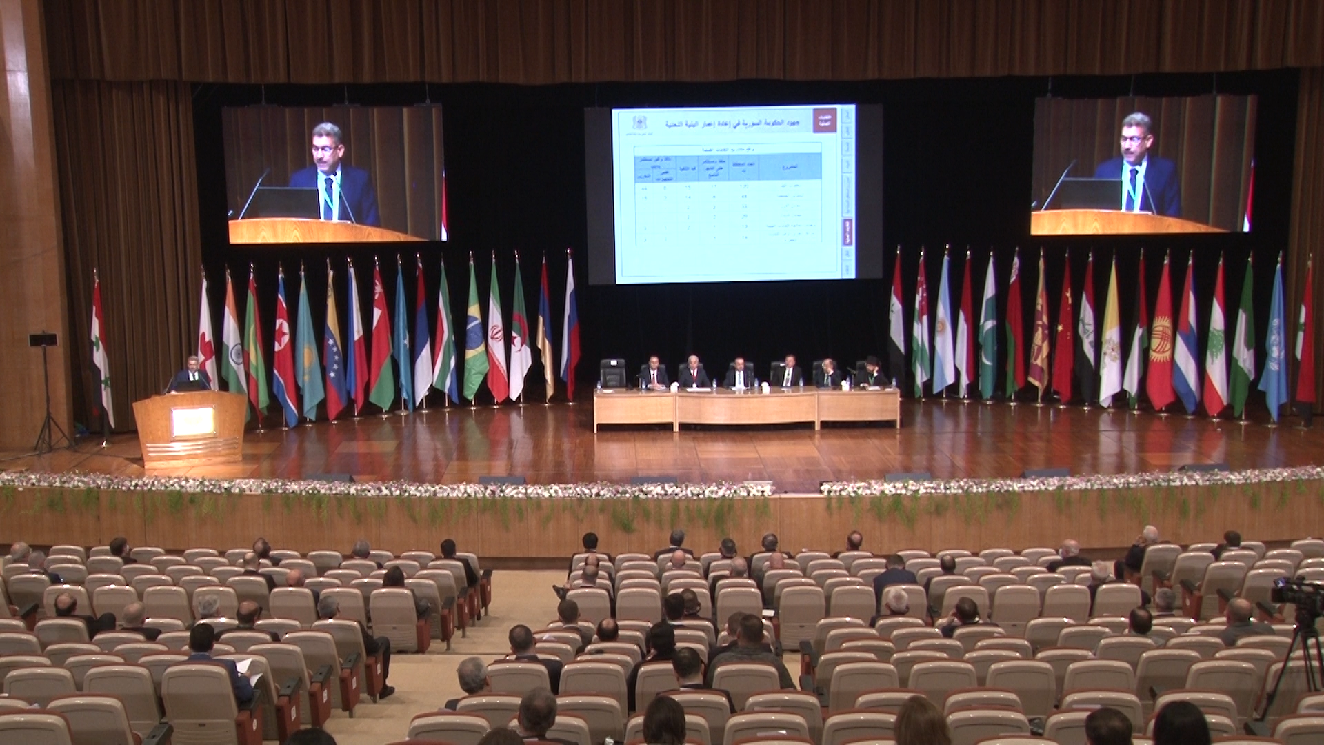 بالصور-خاص إضاءات- فعاليات اليوم الثاني لمؤتمر عودة اللاجئين السوريين