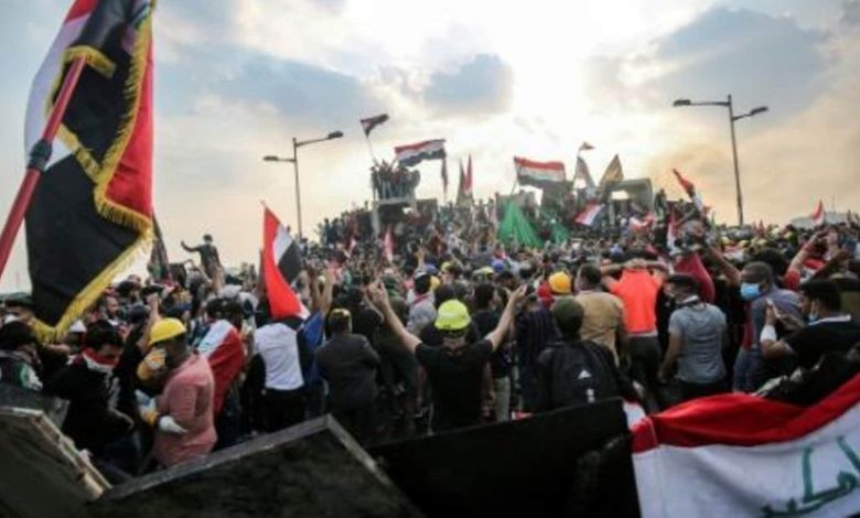 العراقيون يتظاهرون للمطالبة بانسحاب القوات الأميركية