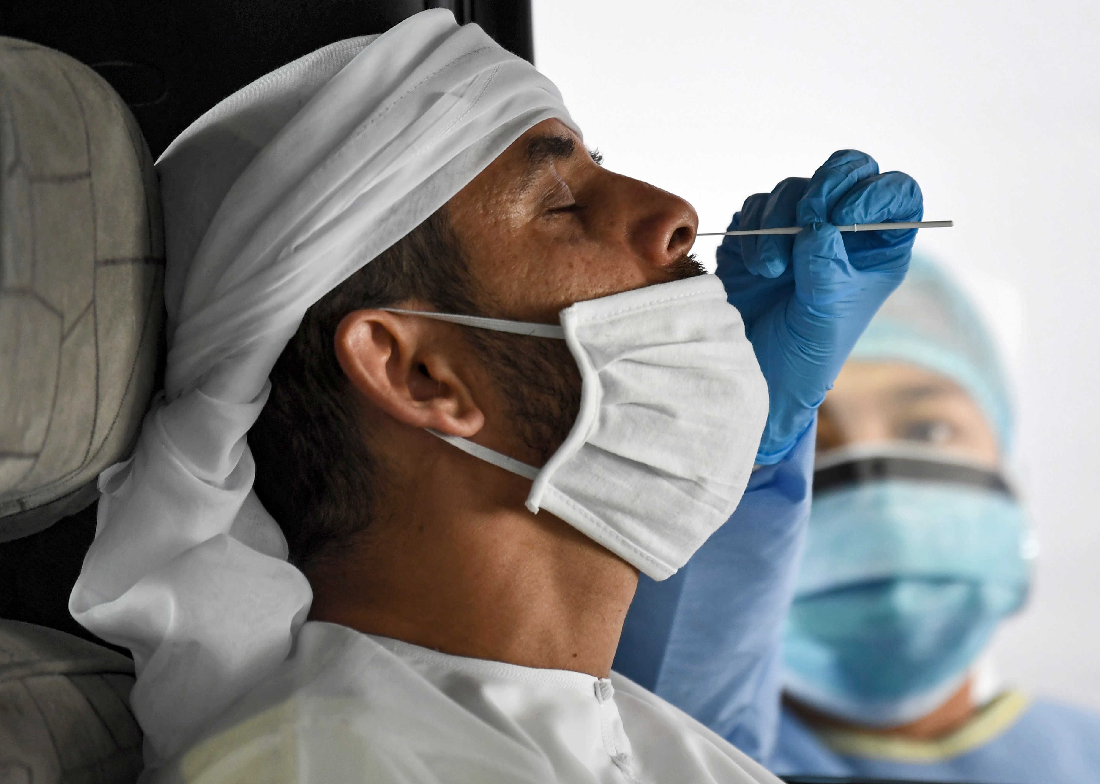 حجز موعد فحص كورونا في الامارات