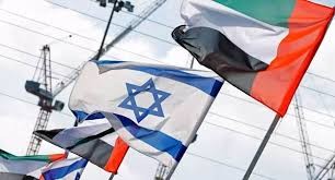 بالفيديو: شبان فلسطينيون يدخلون تل أبيب متنكرين بالزي الإماراتي ...هكذا استقبلهم المستوطنون