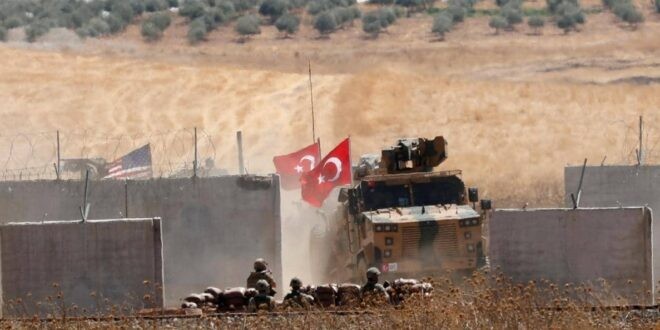 الجيش التركي يخفي إحدى نقاطه شرقي إدلب....والسبب