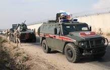 ترافقها الشرطة الروسية....القوافل التجارية تتحرك مجددا على طريق m4 في سوريا