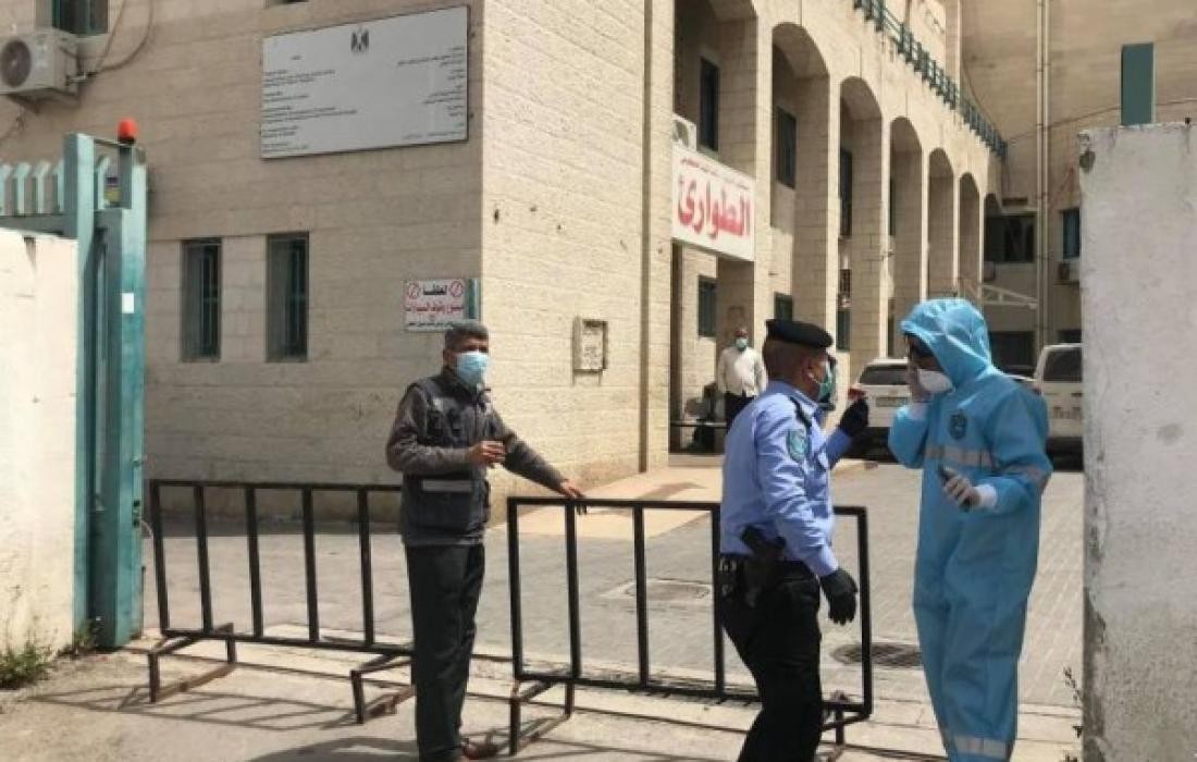 الاحتلال يقتحم مستشفى في طولكرم ويطلق قنابل صوت