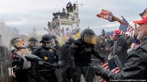 عقوبات تنتظر مقتحمي الكونغرس..اليكم التفاصيل