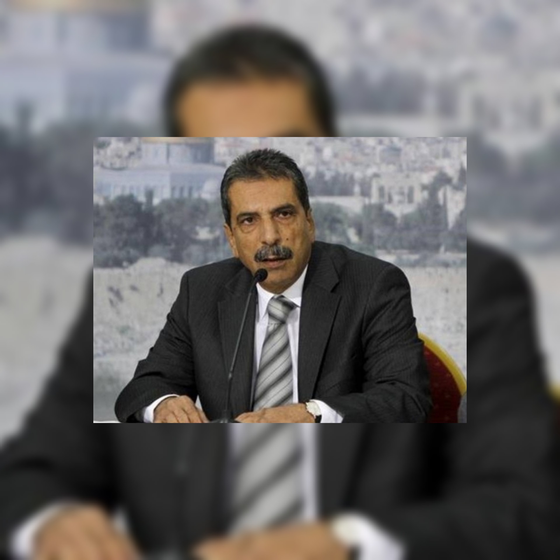 بالفيديو الطيراوي يرفض قرارات محمود عباس و بسبب التزوير والإحتيال ومحاكمة الفدائيين بالاعدام والسجن المؤبد يطالب رئيس مجلس القضاء الأعلى بالرحيل