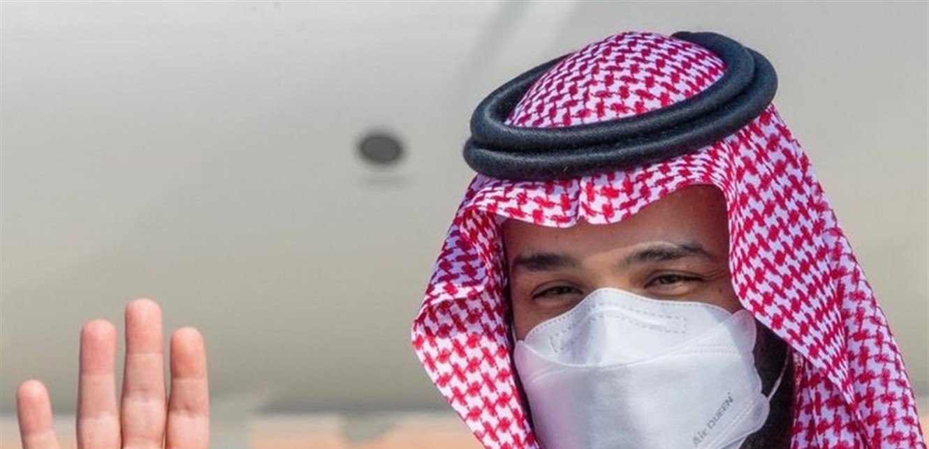 ضجة في تويتر حول كمامة محمد بن سلمان...ماهي مواصفاتها