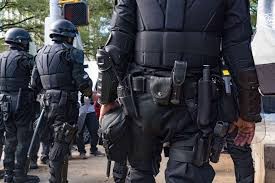 تسرب مواد كيميائية يتسبب بمقتل 6 أشخاص في أمريكا