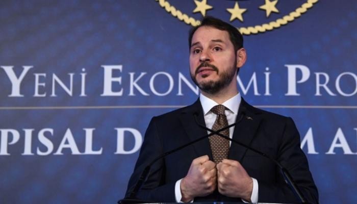 صهر اردوغان الهارب يطالب بتعويض قدره نصف مليون ليرة