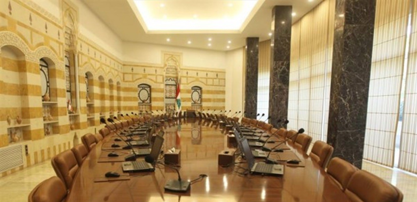 موفد ماكرون في بيروت نهاية الأسبوع...هل نشهد ولادة حكومية قريبة جداً