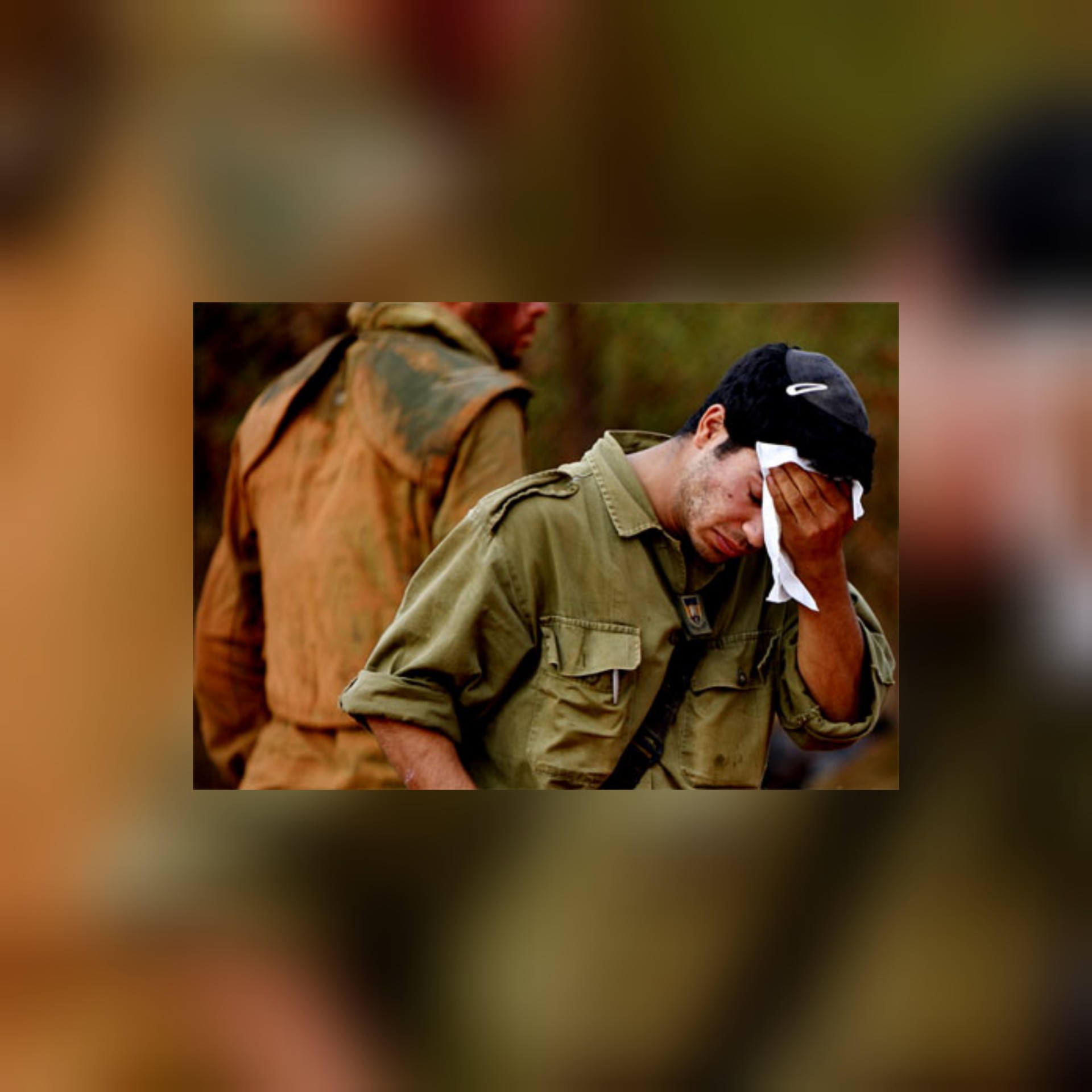 : لصوص الأسلحة يحدثون حالة خوف و إرباك في الجيش الإسرائيلي  ..والجنود خائفون من إستخدام السلاح للدفاع عن النفس