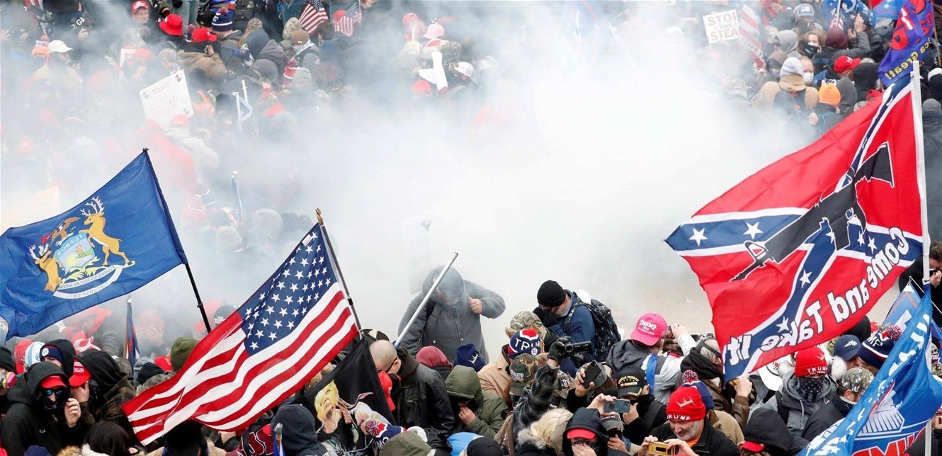 معلومات قد تقلب نتائج التحقيق في اقتحام الكونغرس....ترامب في ورطة من جديد