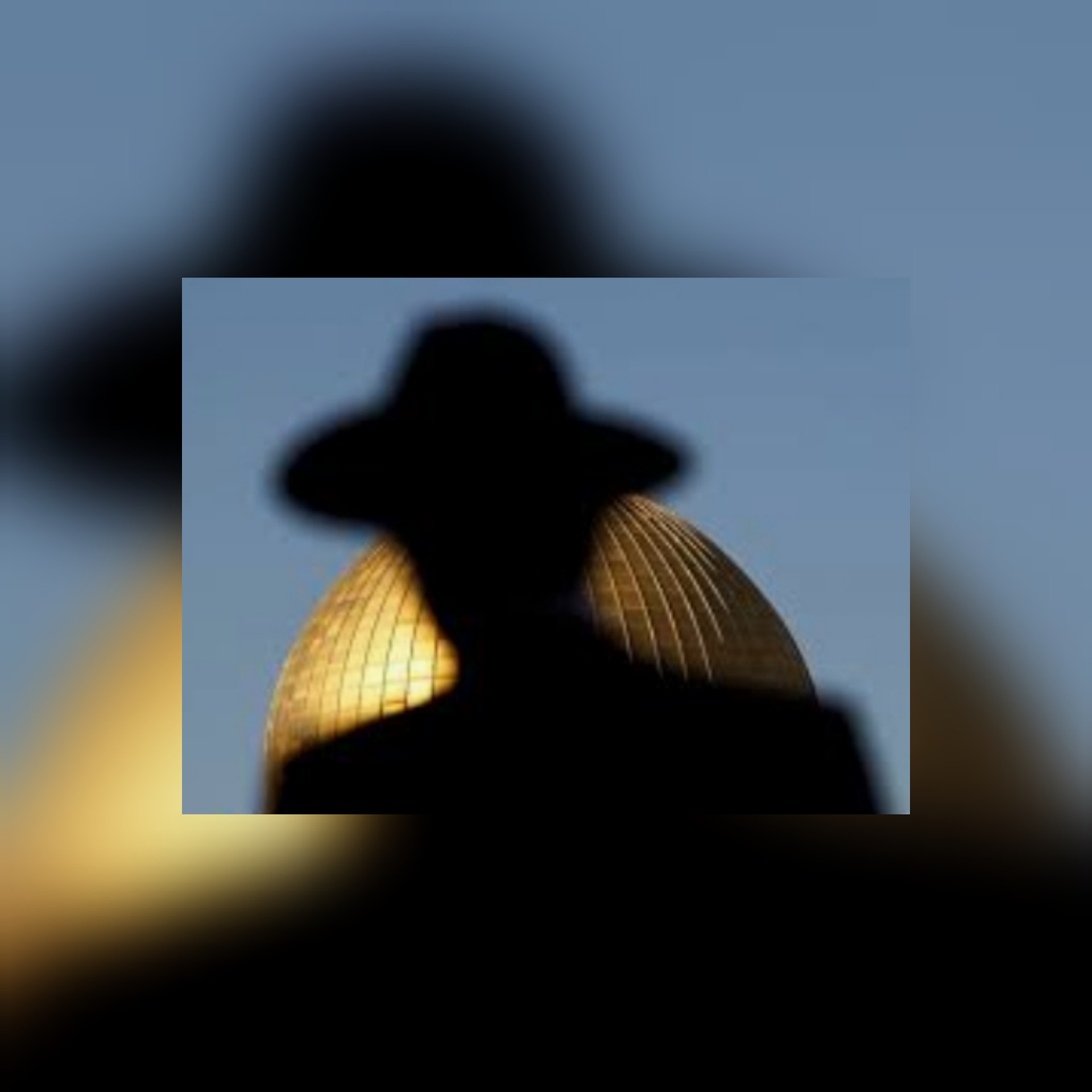 إعلام العدو : رجل الموساد 