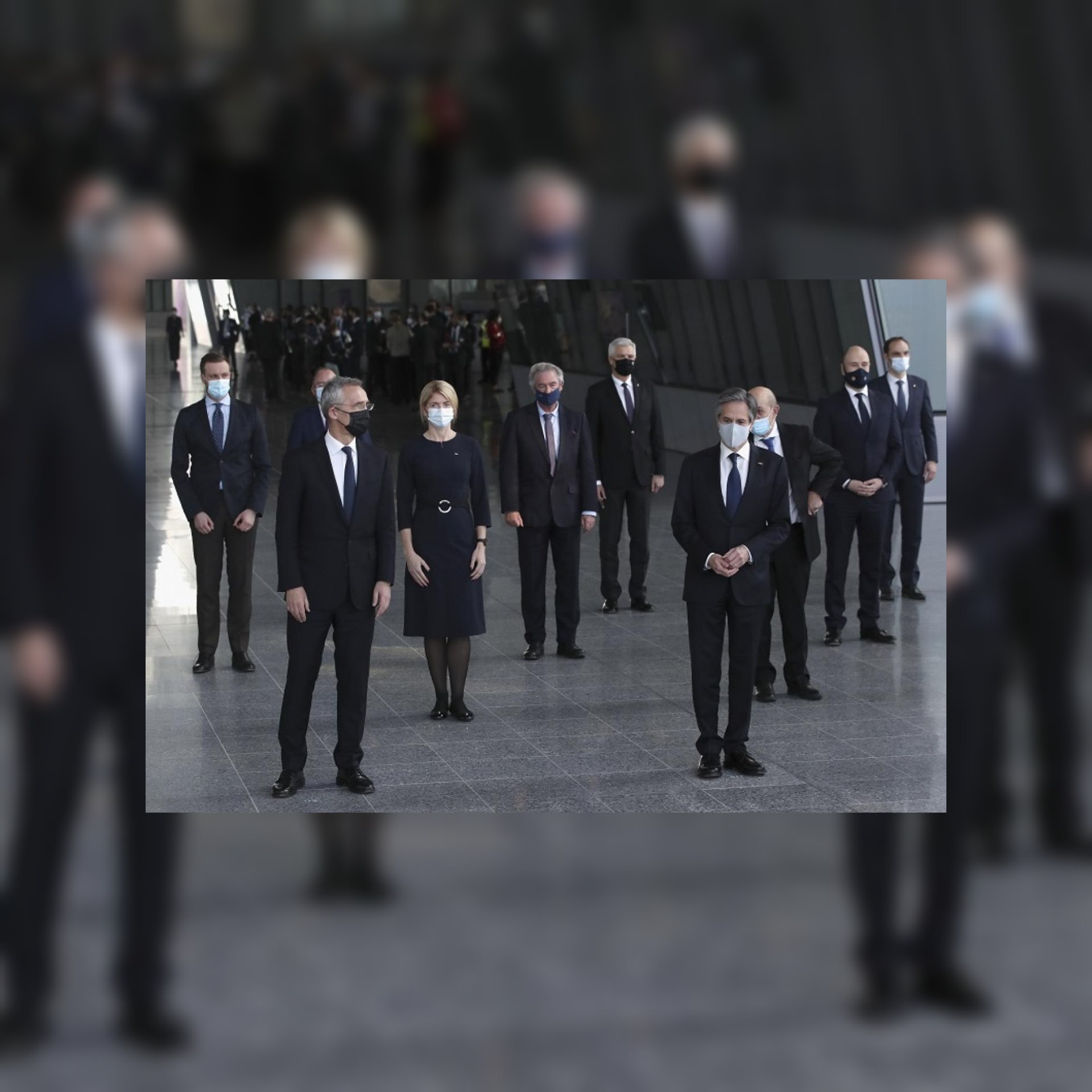 الغموض في شأن الانسحاب من أفغانستان يطغى على اجتماع حلف الأطلسي