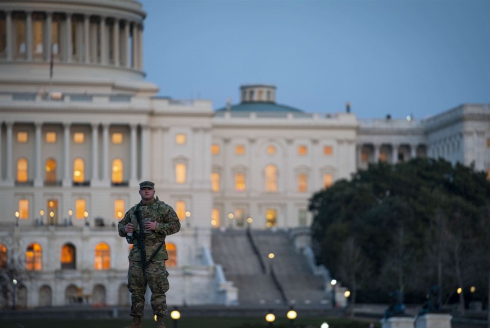 الحرس الوطني حاضر حول الكابيتول....إلى متى