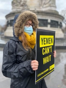 تظاهرة في باريس ضد بيع الأسلحة الفرنسية للسعودية والإمارات