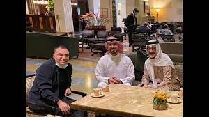 أفيخاي أدرعي يهنئ المطبع أمجد طه...وهذا ماوصفه به