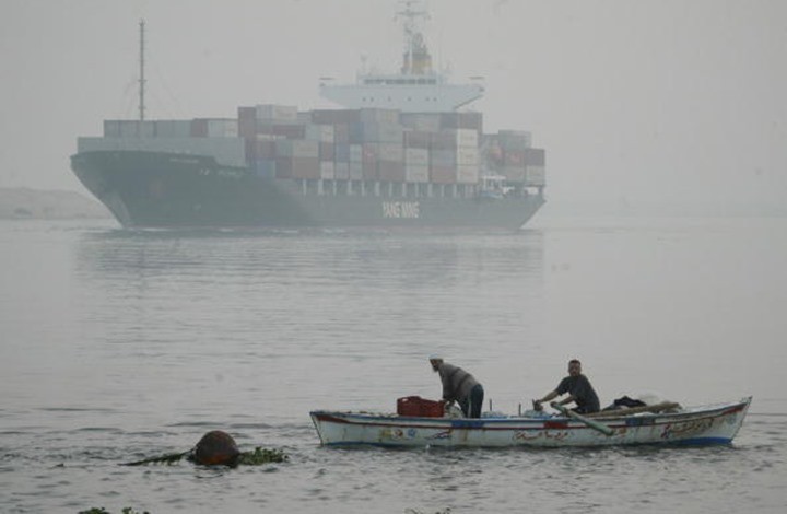 فوضى بالتجارة البحرية بعد توقف قناة السويس..