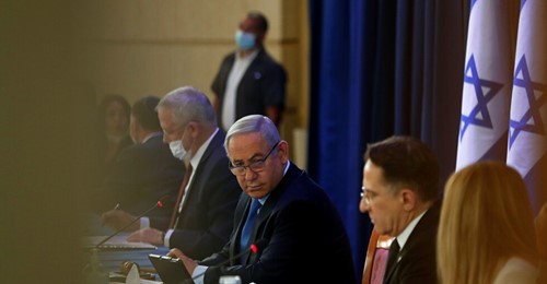 مسؤولون إسرائيليون: واشنطن تتنازل أكثر مما تريد طهران في مباحثات فيينا..