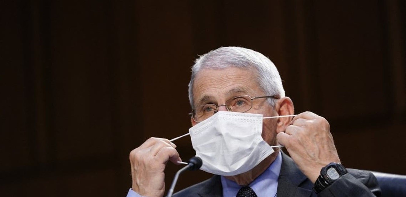 لاحتواء طفرة كورونا بالهند.. هذه نصيحة فاوتشي