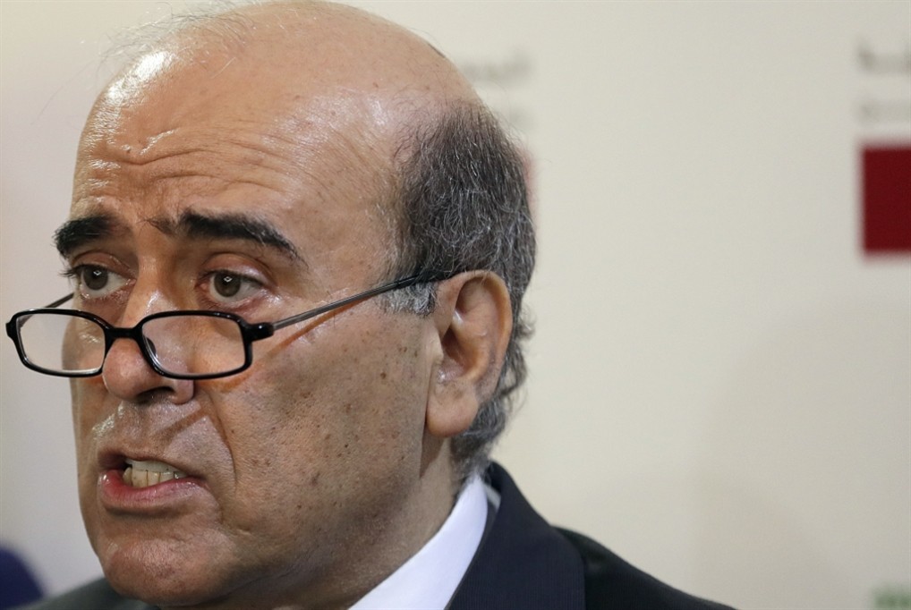 هكذا قرر لبنان الركوع للسعودية ...