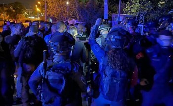 الاحتلال الإسرائيلي يقمع اعتصاماً في حي الشيخ جراح لحماية منازل الفلسطينيين