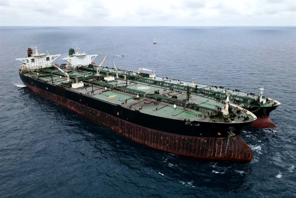 تصل اليوم....ناقلات نفط إيرانية في طريقها لسوريا