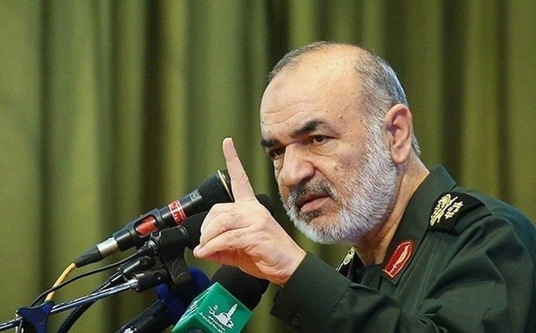 سلامي: طائراتنا المسيّرة تصل إلى 7000 كلم وتهبط في أي مكان