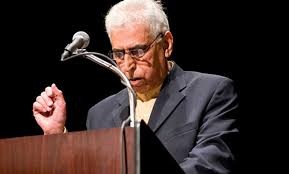 الموت يغيب الشاعر العراقي سعدي يوسف بعد صراع مع المرض