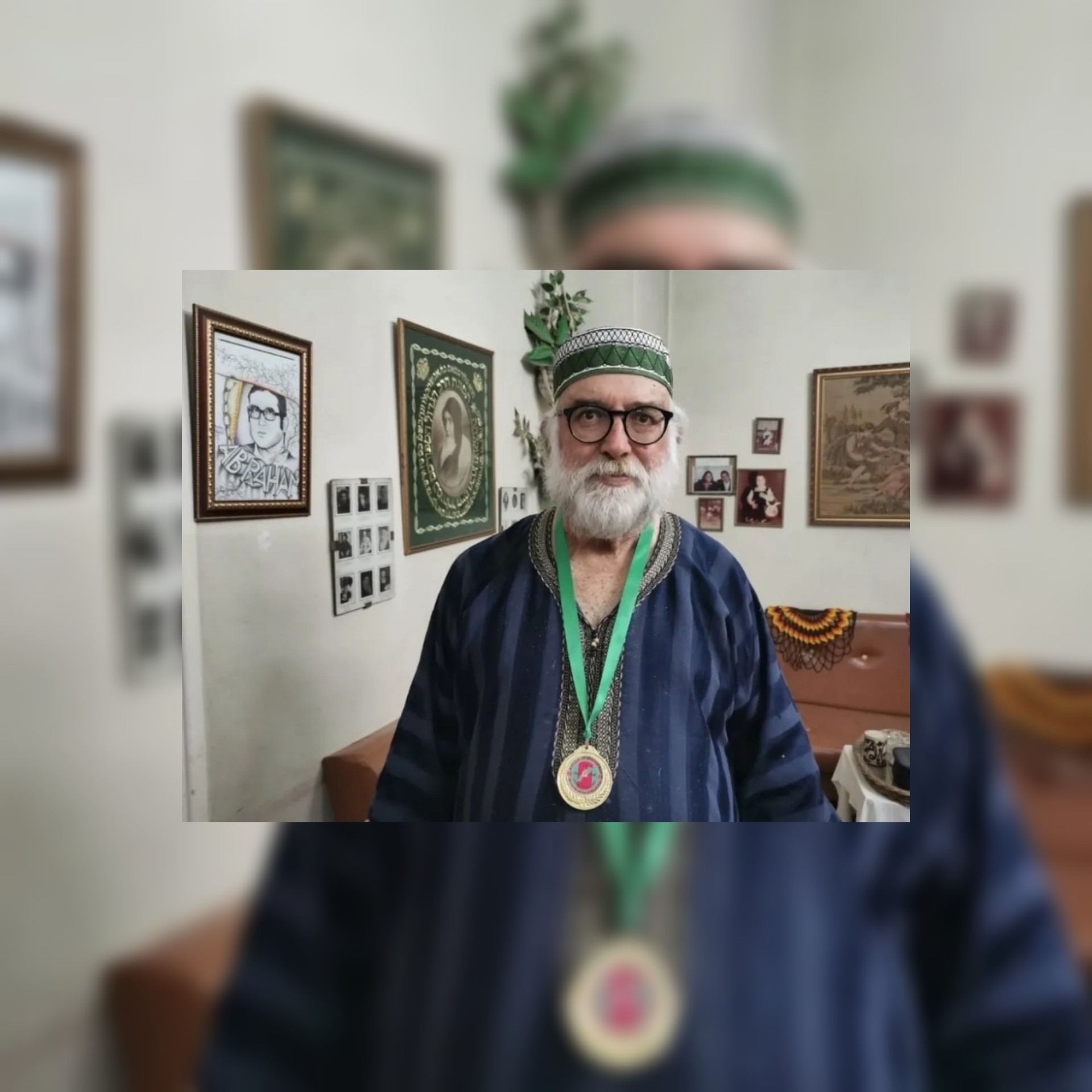 علاقة الحاخامات بملوك المغرب/ حاخام مدينة فاس المغربية يتحدث عنها ويصرح : اليهود يشعرون بالأمان المطلق في المغرب وليس هناك معاداة للسامية