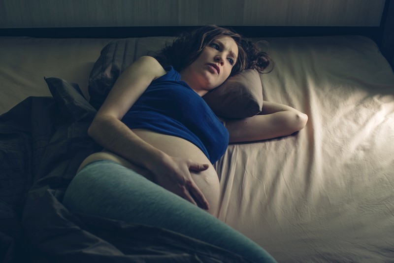 صعوبة النوم خلال الحمل.. كيفية التخلص من الأرق عند الحامل