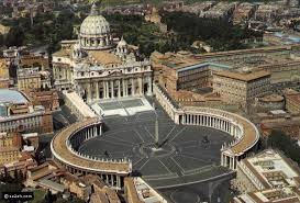 انطلاق أكبر محاكمة فساد في تاريخ الفاتيكان.. مقرب من البابا وجاسوسة متهمان باختلاس أموال الكنيسة